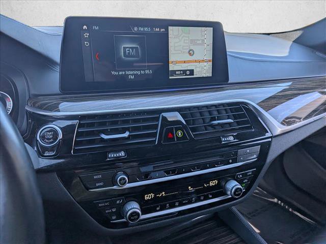 Used 2018 BMW M550i xDrive image 12