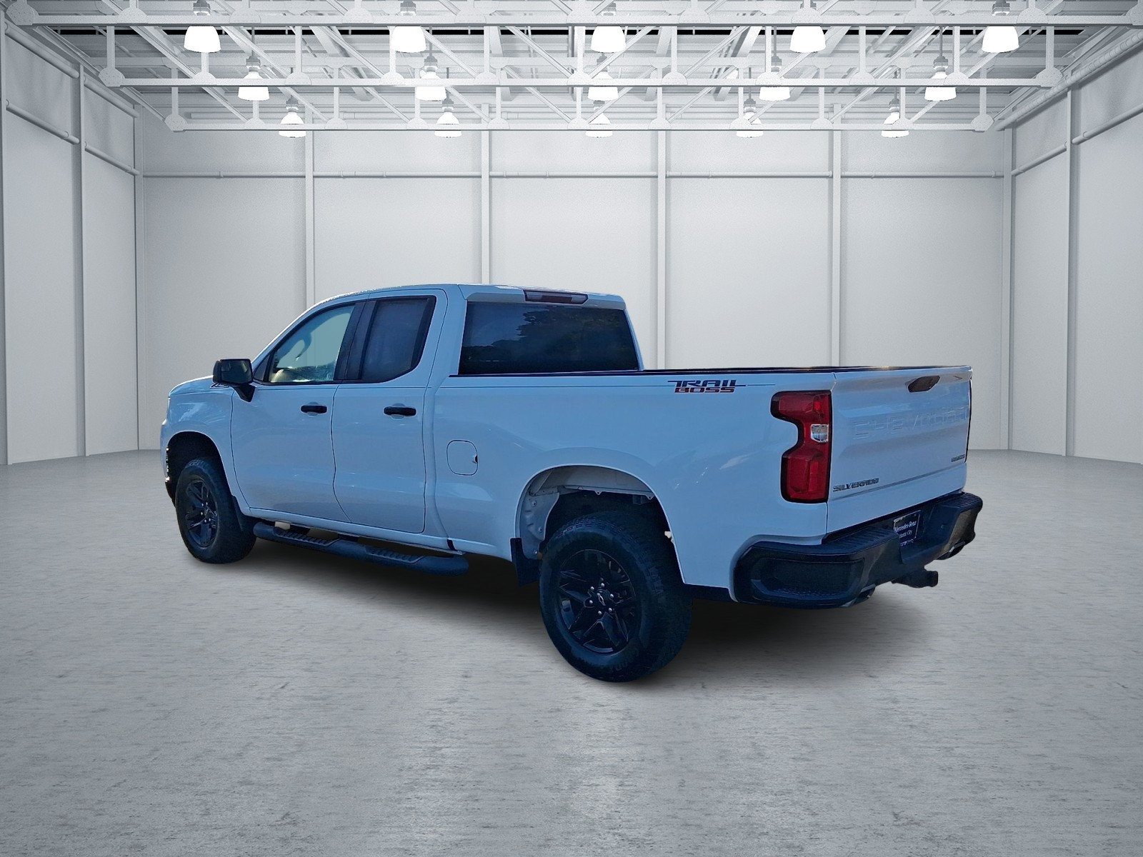 Used 2019 Chevrolet Silverado 1500 Custom Trail Boss w/ Custom Convenience Package AWD/4WD image 5