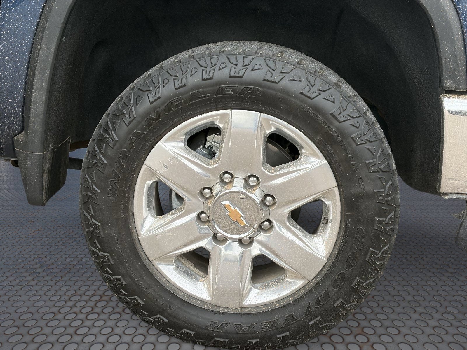 Certified 2022 Chevrolet Silverado 3500 LTZ w/ LTZ Plus Package AWD/4WD image 10