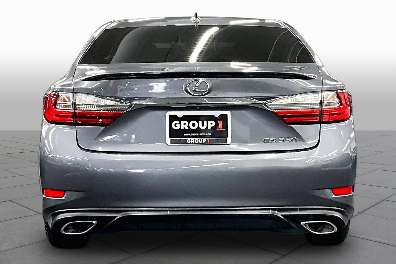Used 2017 Lexus ES 350 w/ Accessory Package 2 FWD image 4