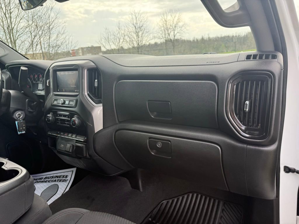 Used 2020 Chevrolet Silverado 1500 Custom w/ Custom Value Package image 23