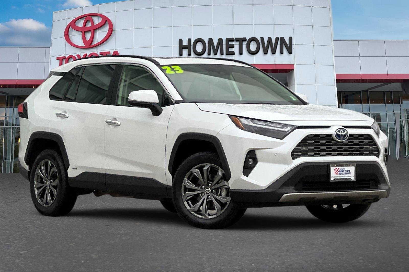 Used 2023 Toyota RAV4 Limited w/ Limited Grade Weather Package image 2