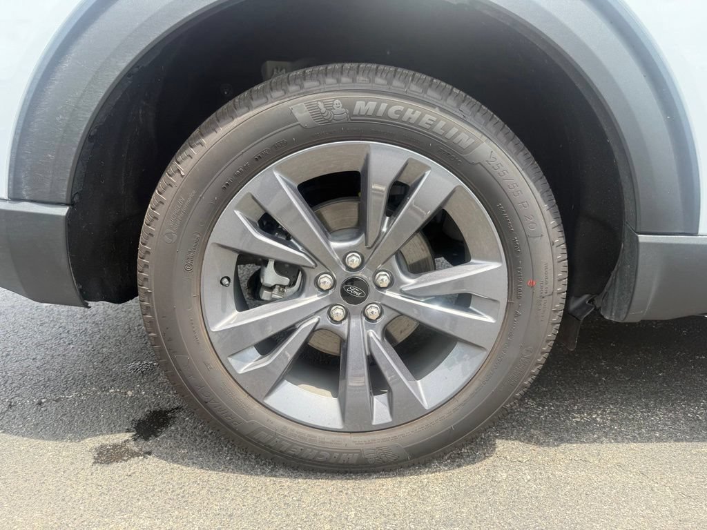 New 2026 Ford Explorer Active w/ Active Comfort Package AWD/4WD image 44