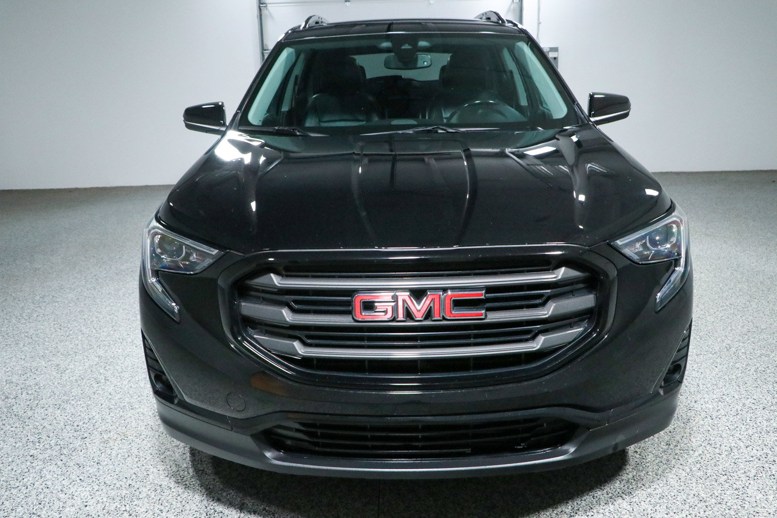 Used 2020 GMC Terrain SLT w/ Preferred Package FWD image 4