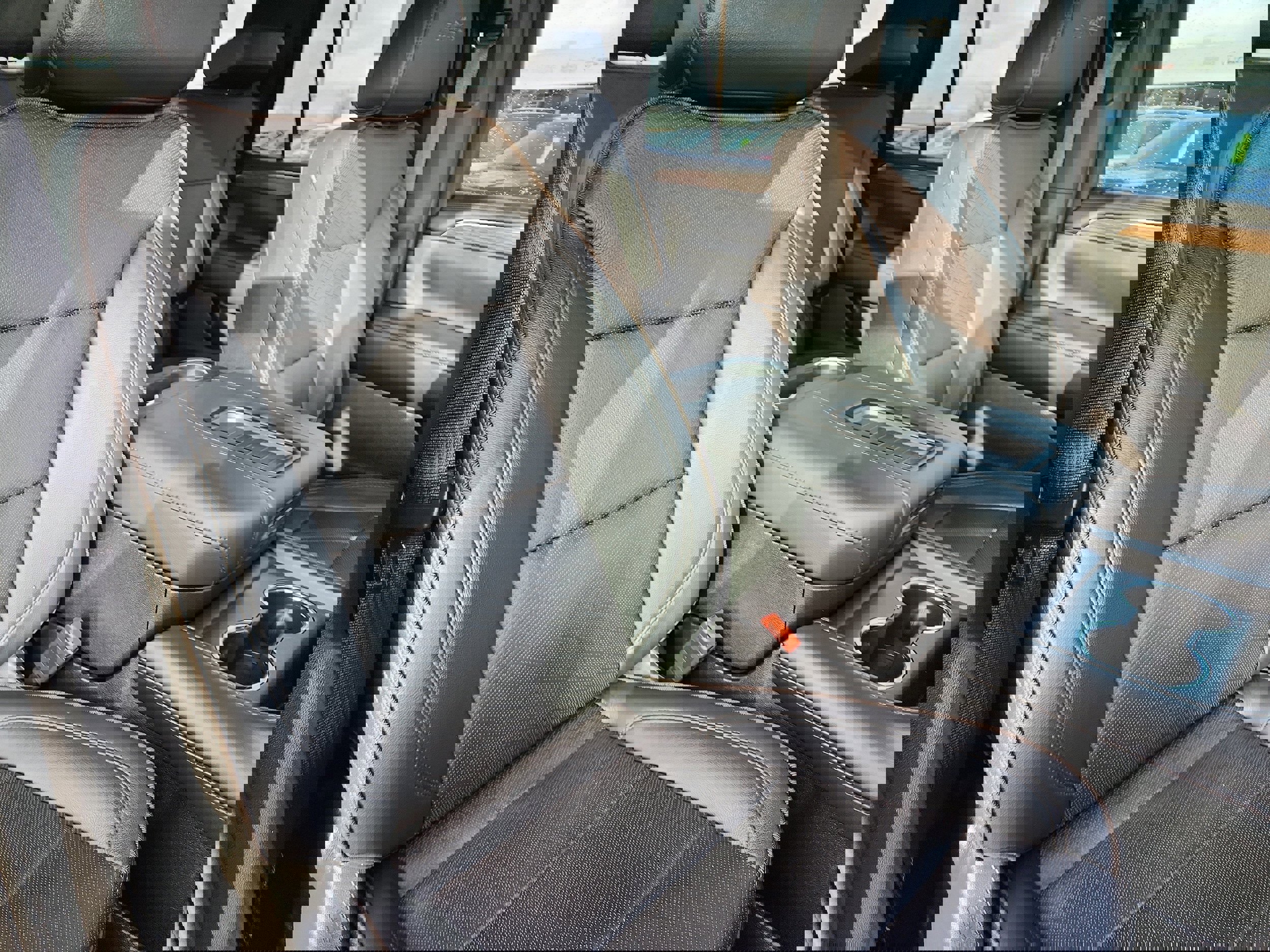 Used 2023 Chevrolet Tahoe High Country image 15