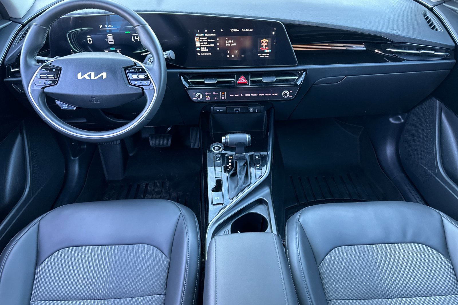 Certified 2024 Kia Niro EX image 14