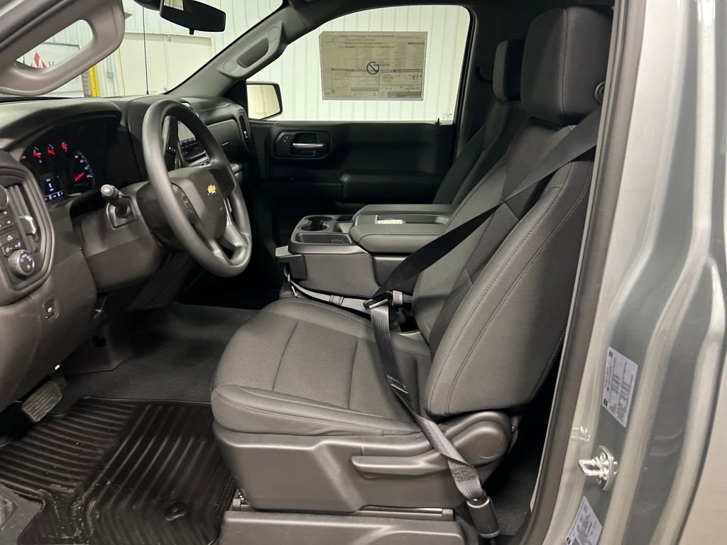New 2026 Chevrolet Silverado 1500 W/T image 11