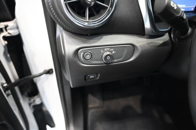 Used 2023 Chevrolet Blazer LT w/ Convenience Package image 28