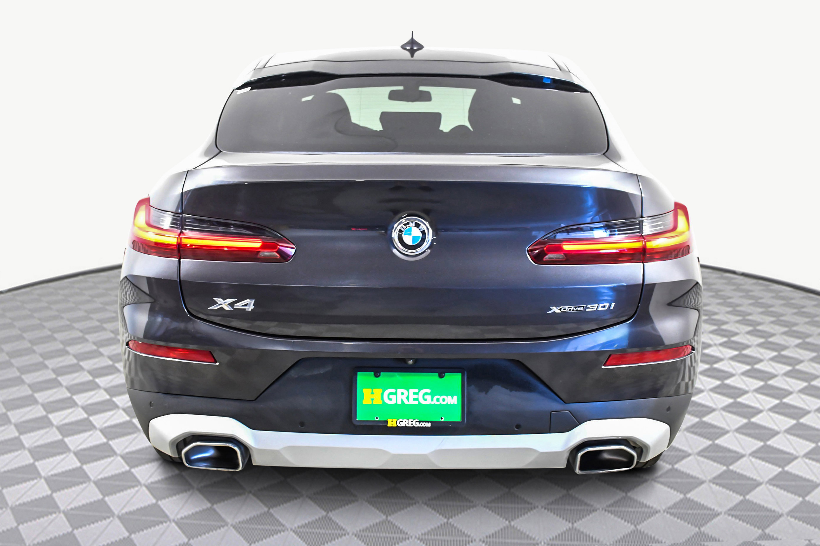 Used 2025 BMW X4 xDrive30i image 7