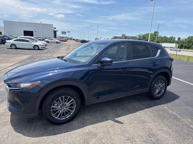 Used 2021 MAZDA CX-5 Touring FWD image 4