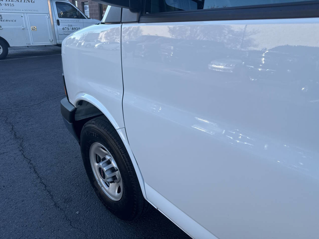 Used 2024 GMC Savana 2500 w/ Driver Convenience Package image 28