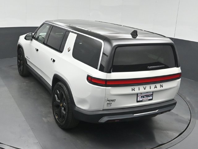 Used 2023 Rivian R1S Adventure Dual AWD/4WD image 40