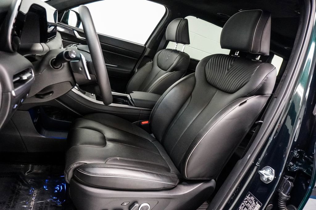Used 2025 Hyundai Palisade Calligraphy AWD/4WD image 6