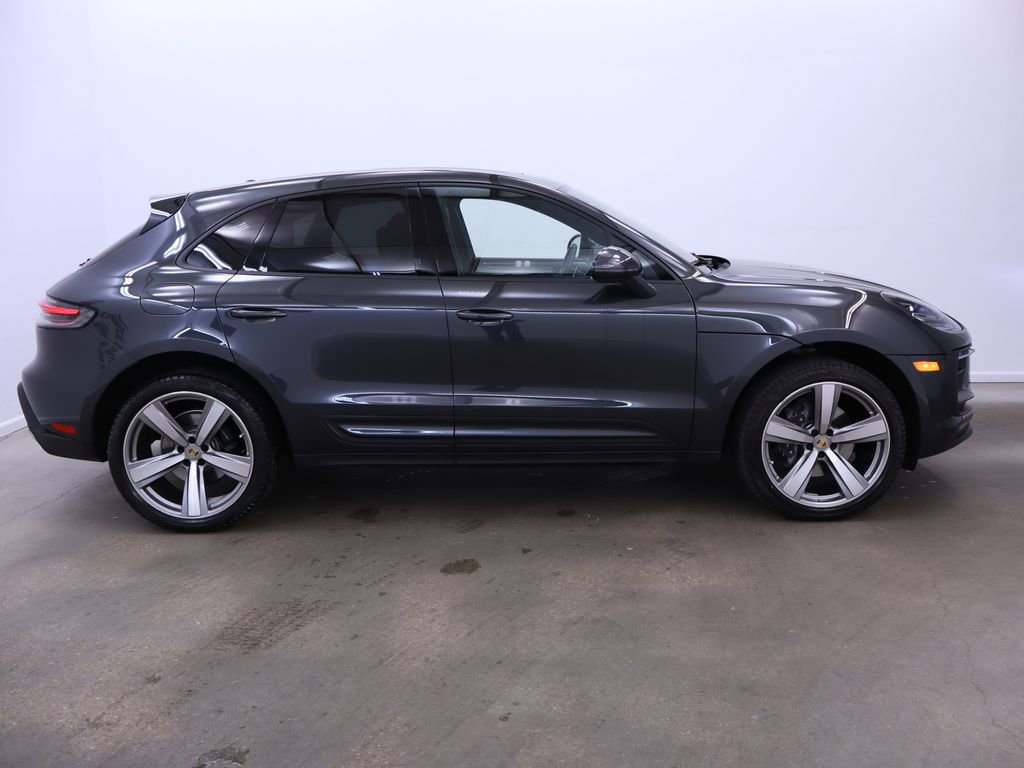New 2025 Porsche Macan image 8
