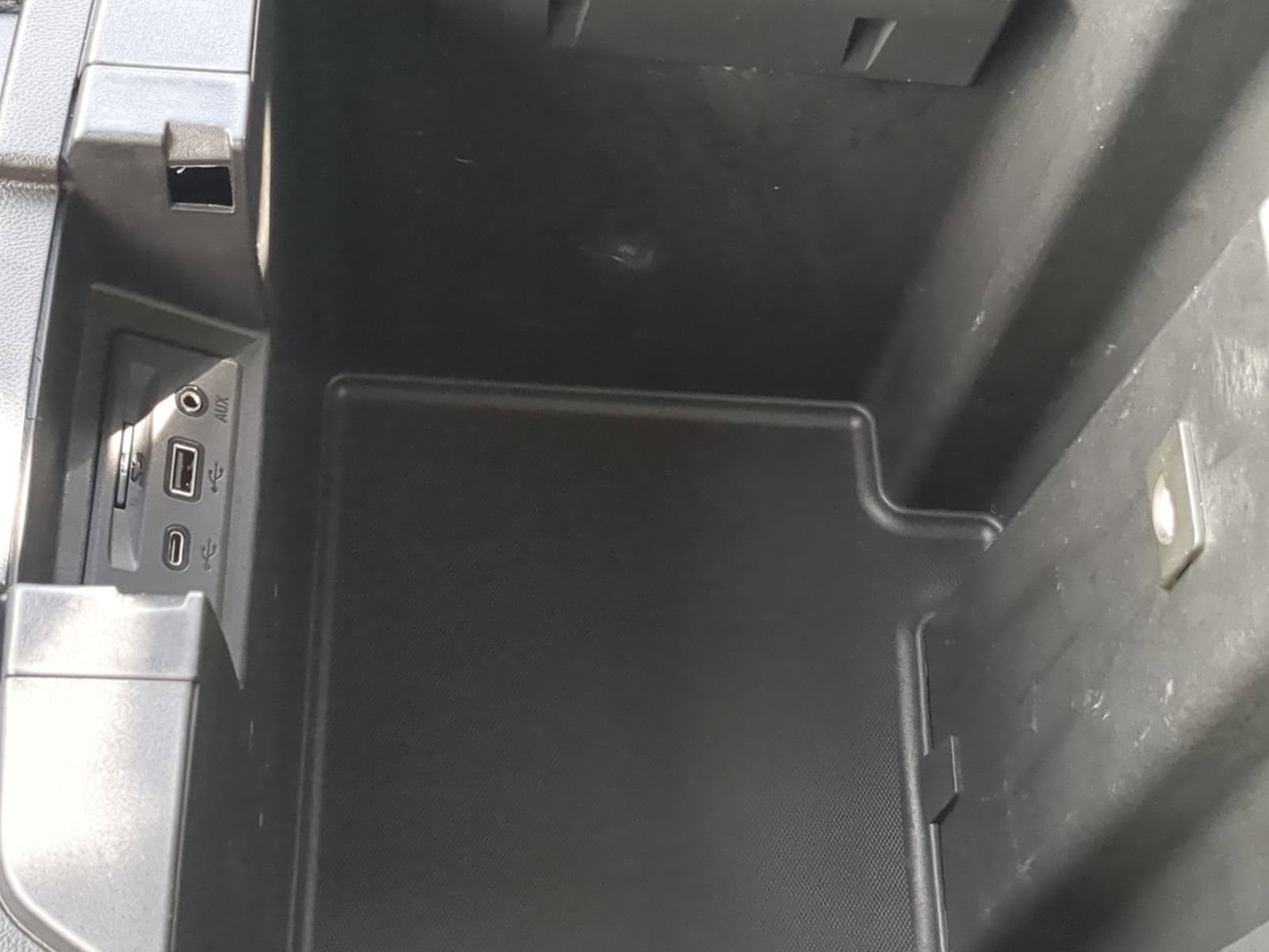 Used 2023 GMC Sierra 3500 Denali image 21