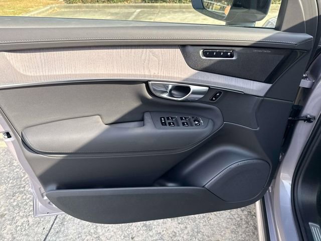 New 2026 Volvo XC90 B6 Ultra image 21