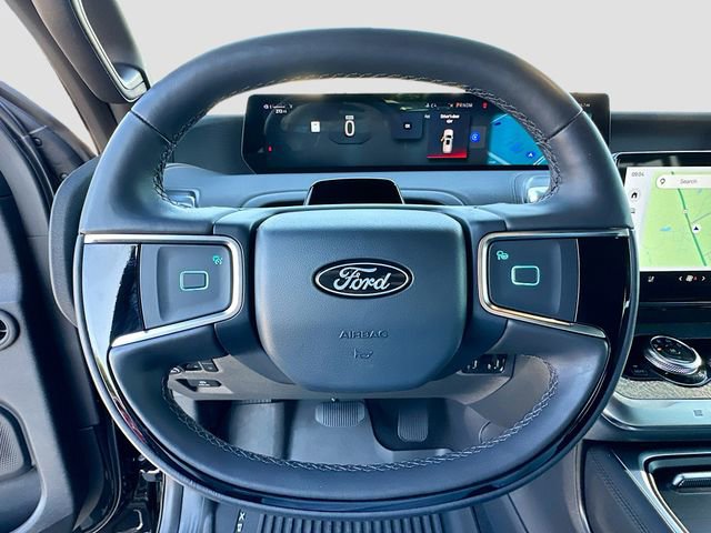 Used 2025 Ford Expedition Tremor AWD/4WD image 11