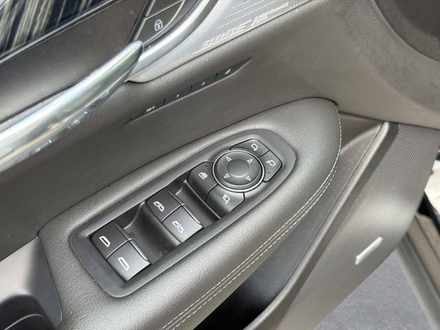 Used 2024 Cadillac XT6 Premium Luxury w/ Technology Package AWD/4WD image 20