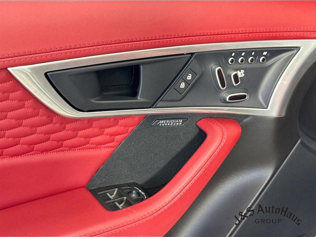 Used 2022 Jaguar F-TYPE R-Dynamic image 23
