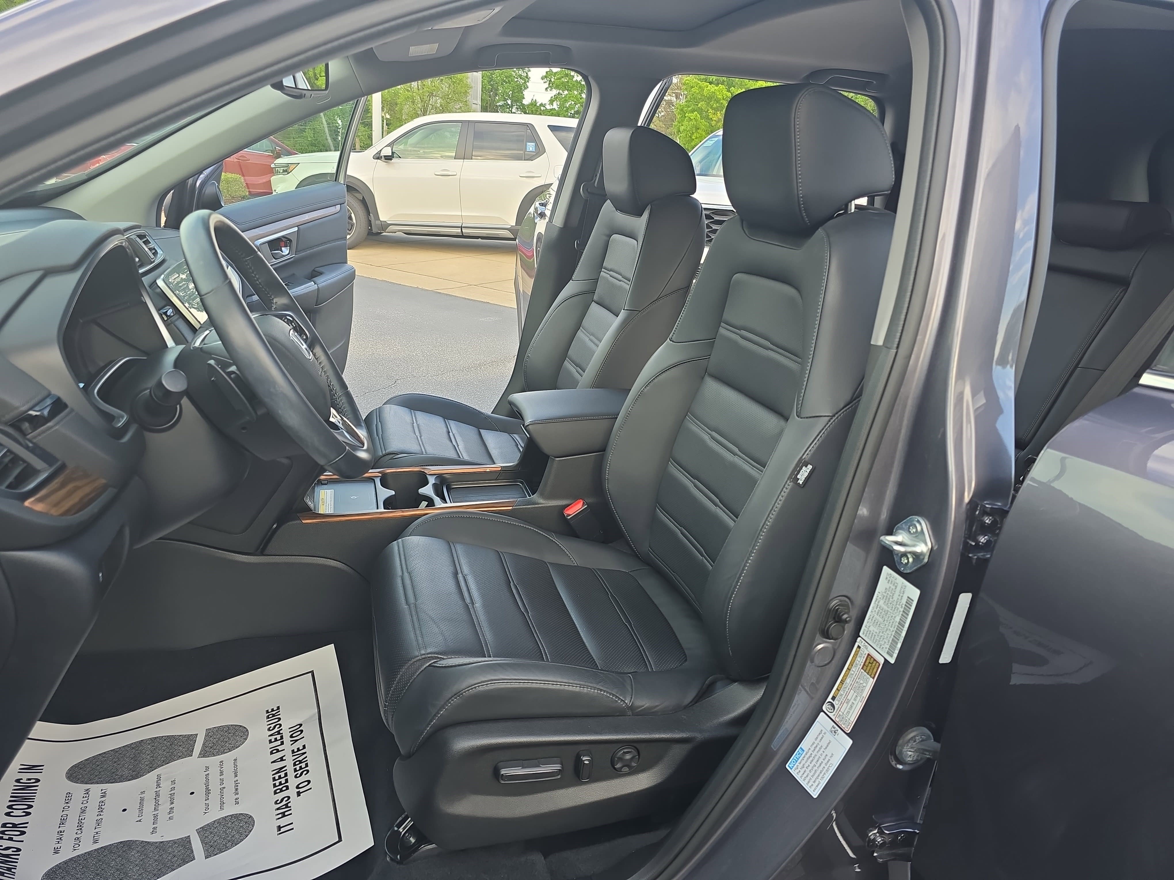 Used 2022 Honda CR-V Touring image 16