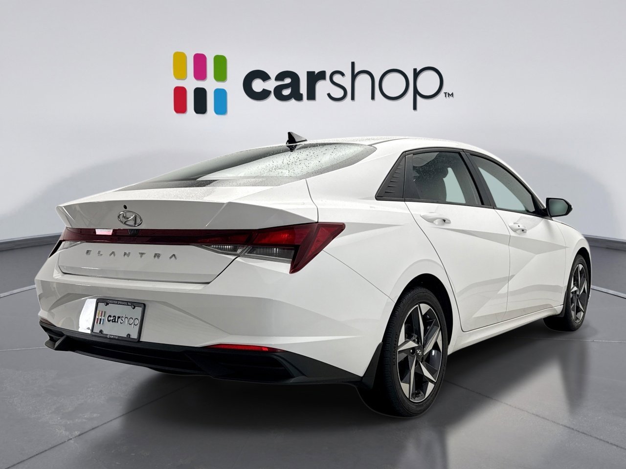 Used 2023 Hyundai Elantra SEL w/ Convenience Package image 5