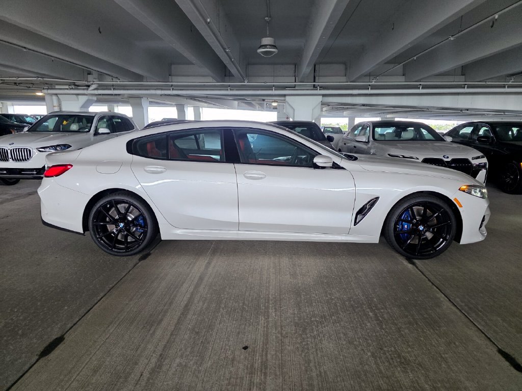 New 2026 BMW 840i w/ Driving Assistance Package RWD image 3