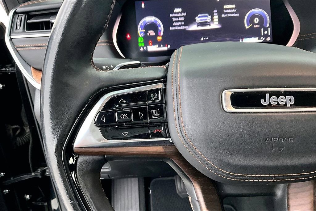 Used 2021 Jeep Grand Cherokee L Summit w/ Luxury Tech Group V image 26