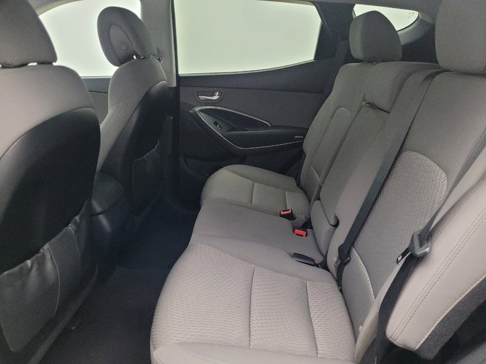 Used 2015 Hyundai Santa Fe Sport image 18