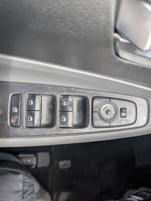 Used 2022 Hyundai Santa Fe SE FWD image 33
