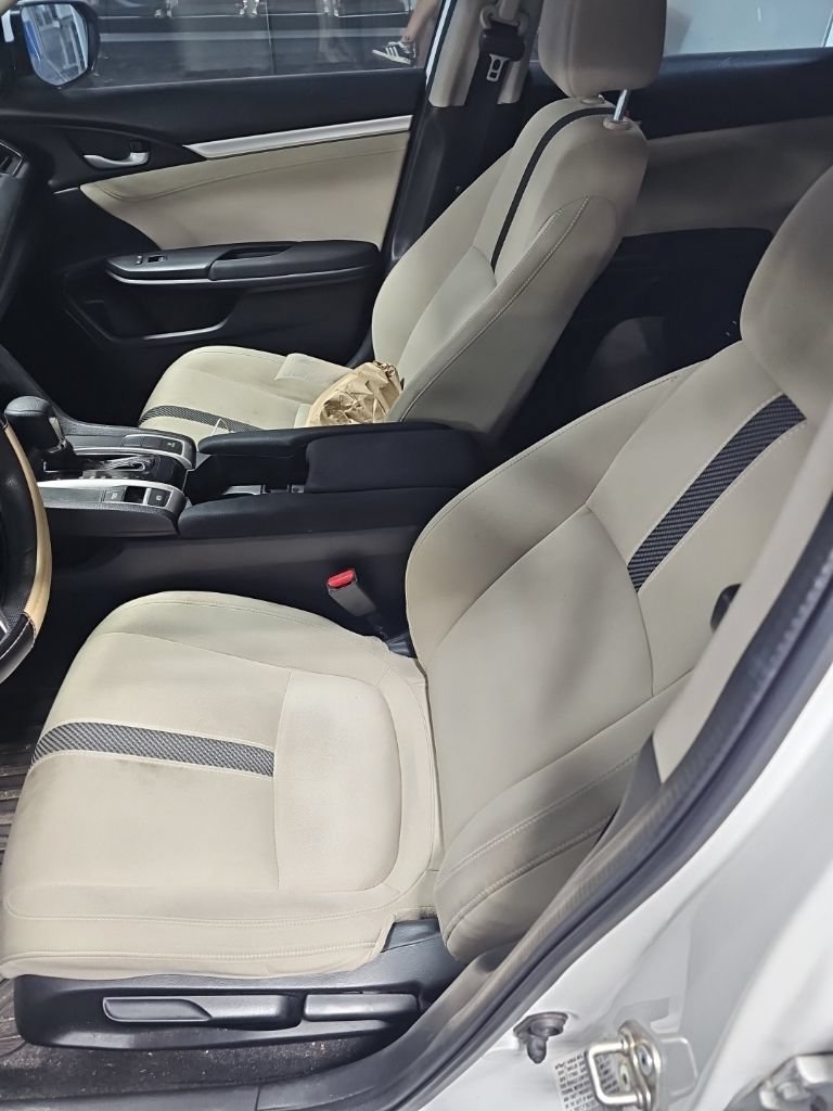 Used 2016 Honda Civic EX-T image 4