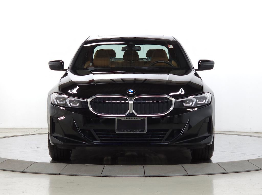 Used 2023 BMW 330i xDrive Sedan w/ Convenience Package AWD/4WD image 2