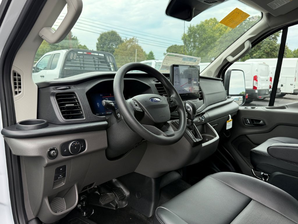 New 2026 Ford Transit 150 Low Roof RWD image 10