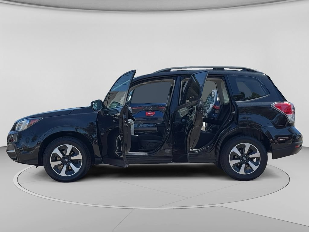 Used 2017 Subaru Forester 2.5i Premium AWD/4WD image 28