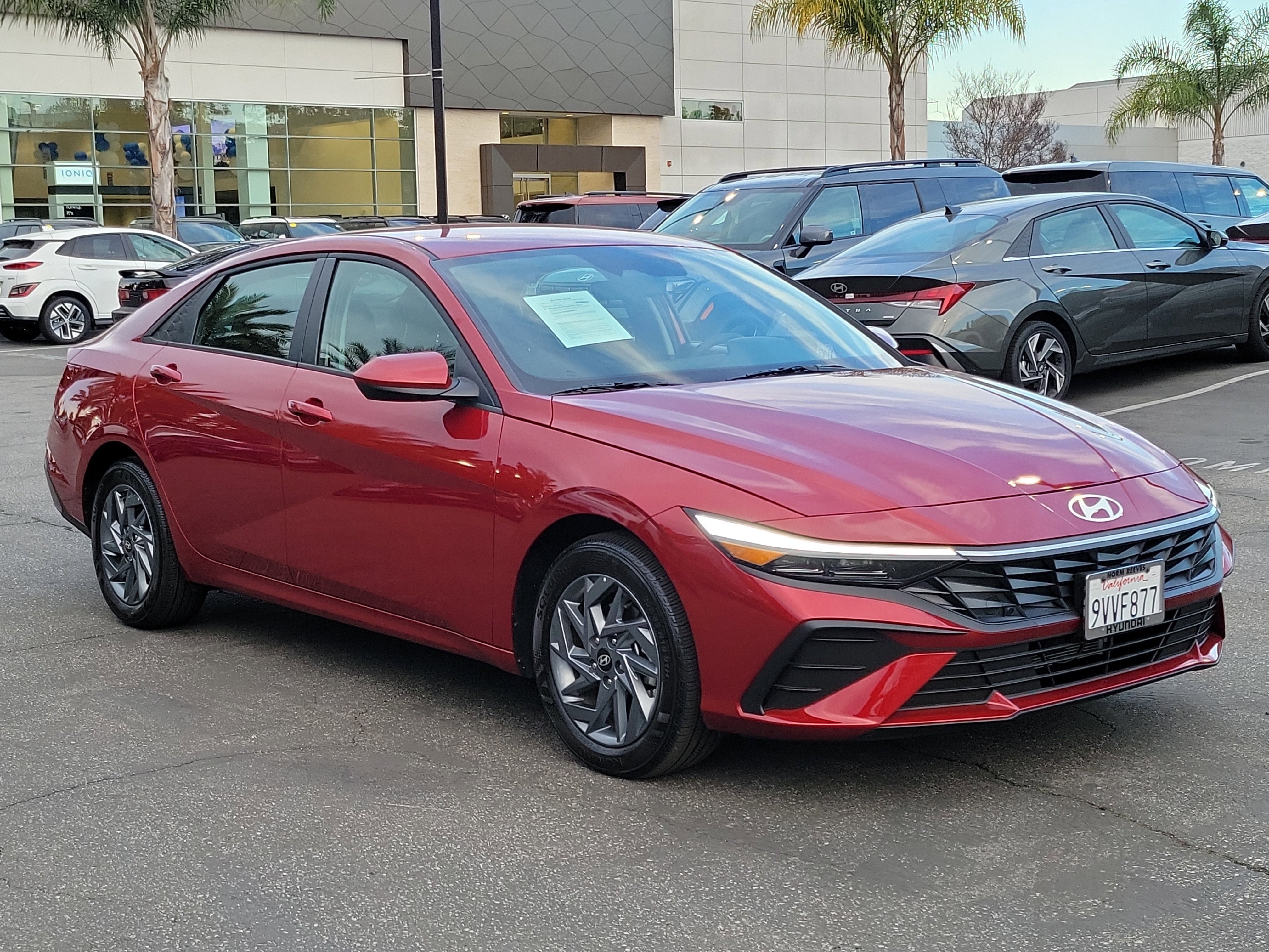 Certified 2025 Hyundai Elantra Blue image 29