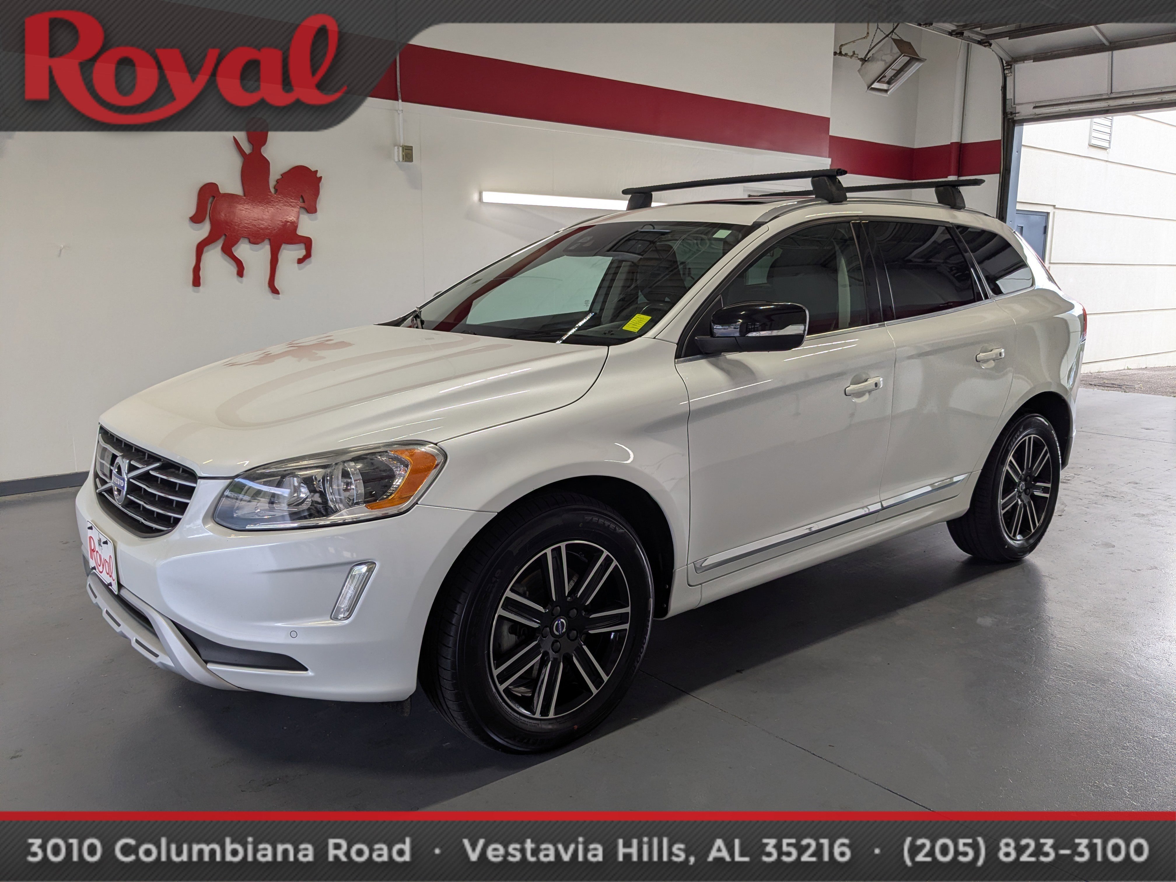 Used 2017 Volvo XC60 T5 Dynamic w/ Advanced Package AWD/4WD image 1