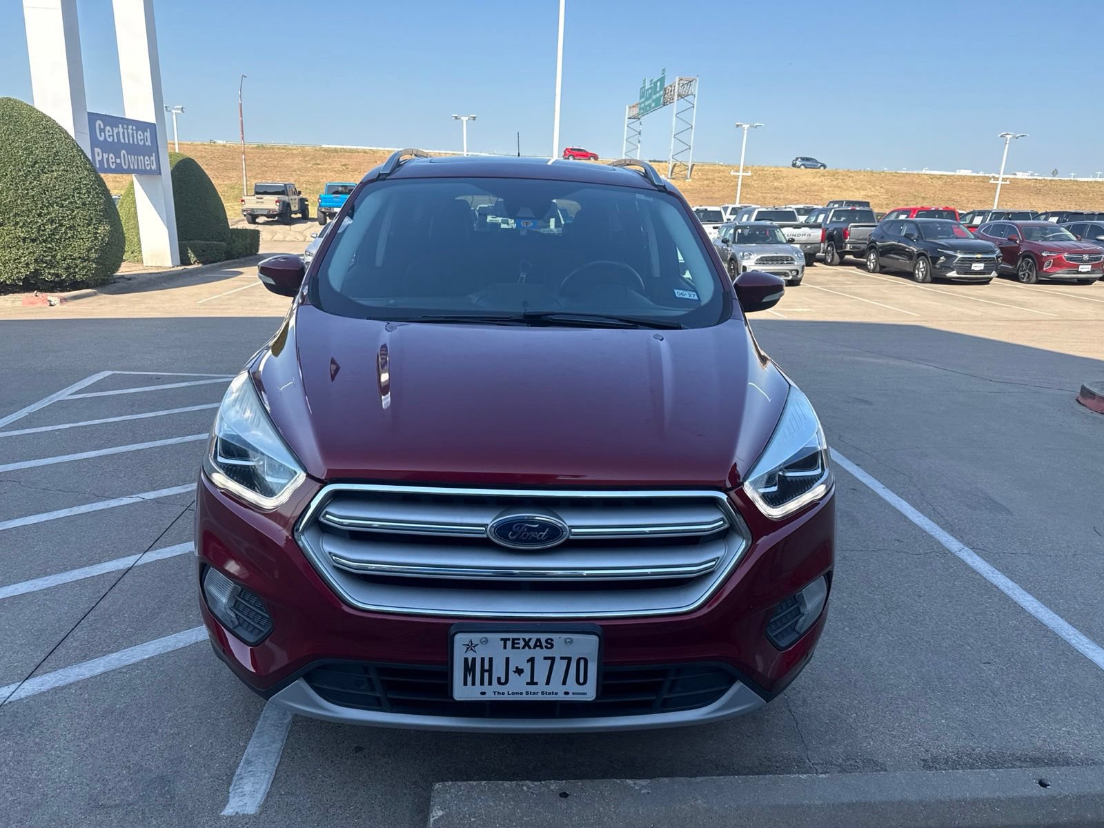 Used 2019 Ford Escape Titanium FWD image 2