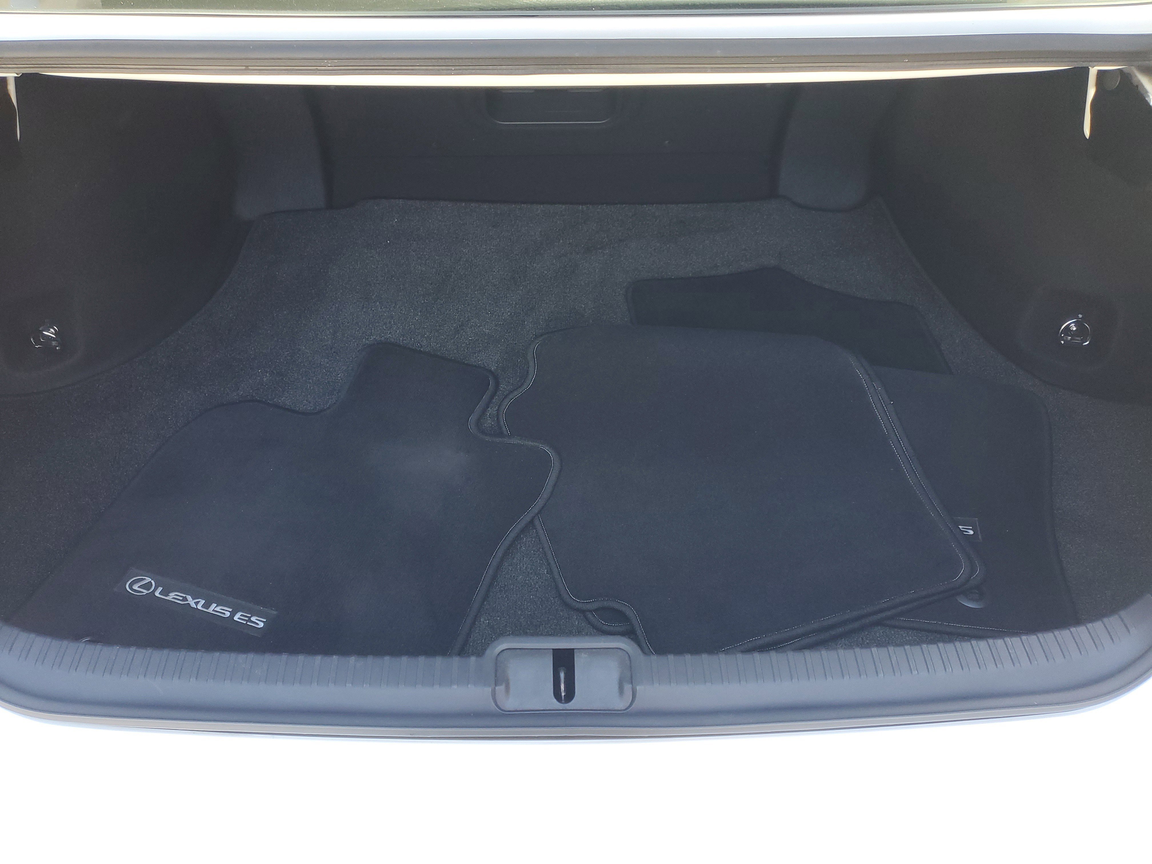 Used 2021 Lexus ES 350 w/ Premium Package image 8