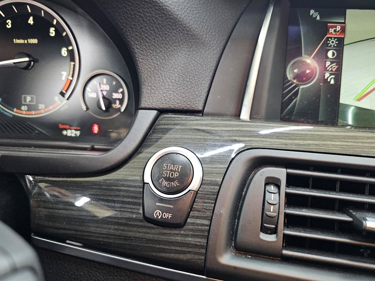 Used 2014 BMW 528i Sedan RWD image 35