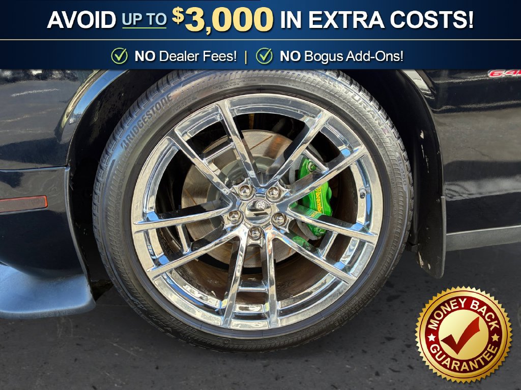 Used 2015 Dodge Challenger R/T Scat Pack w/ Scat Pack Appearance Package RWD image 13