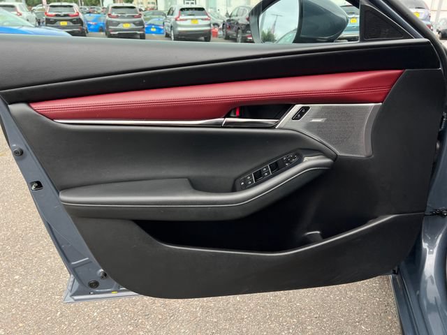 Used 2022 MAZDA MAZDA3 s FWD image 16