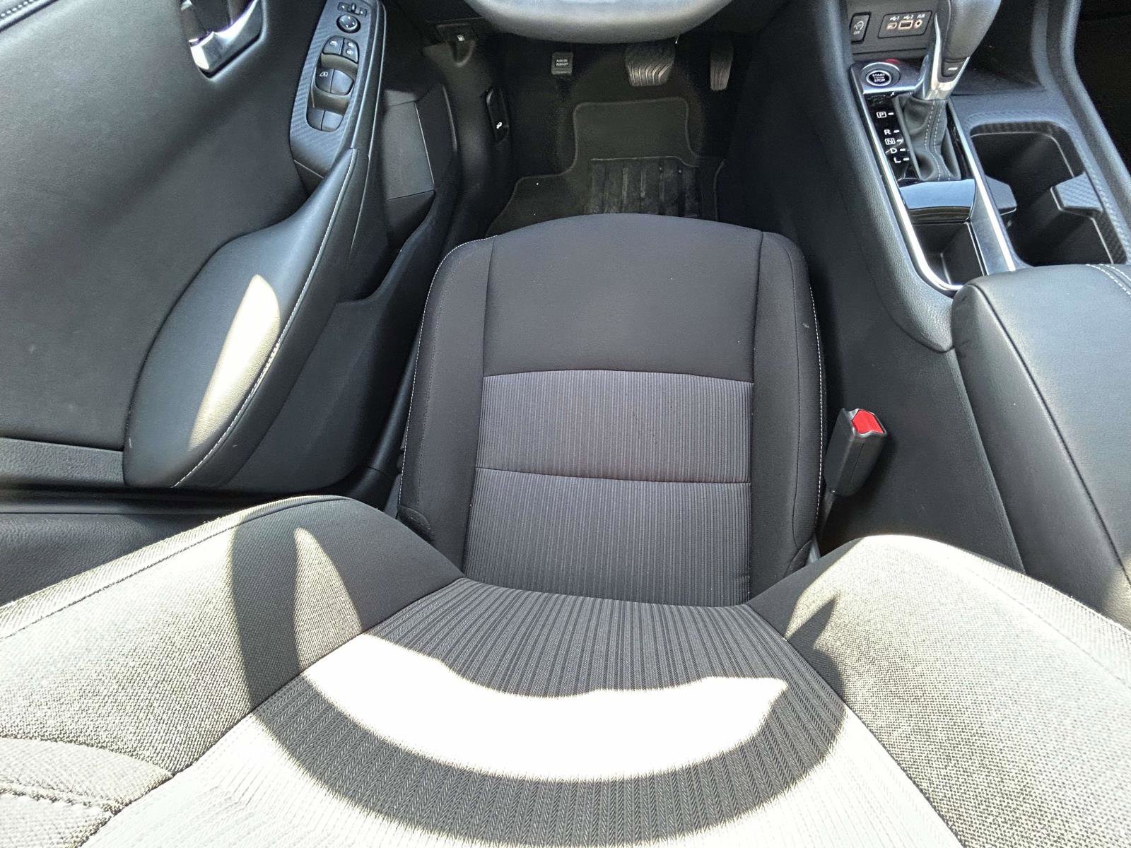 Used 2025 Nissan Sentra SV w/ All-Weather Package image 13