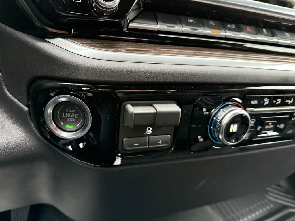 New 2026 GMC Sierra 1500 Elevation image 17