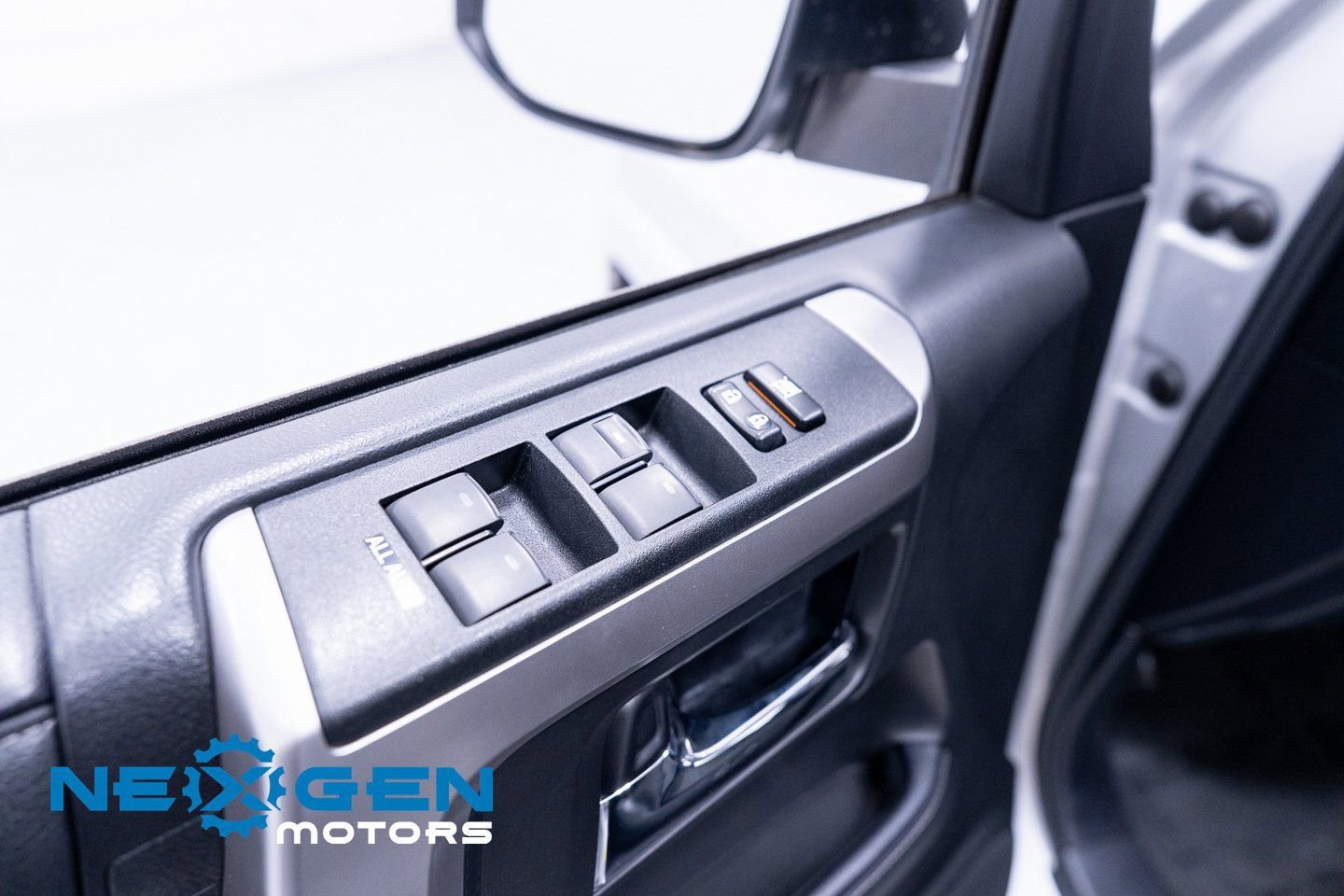 Used 2021 Toyota 4Runner SR5 Premium image 22