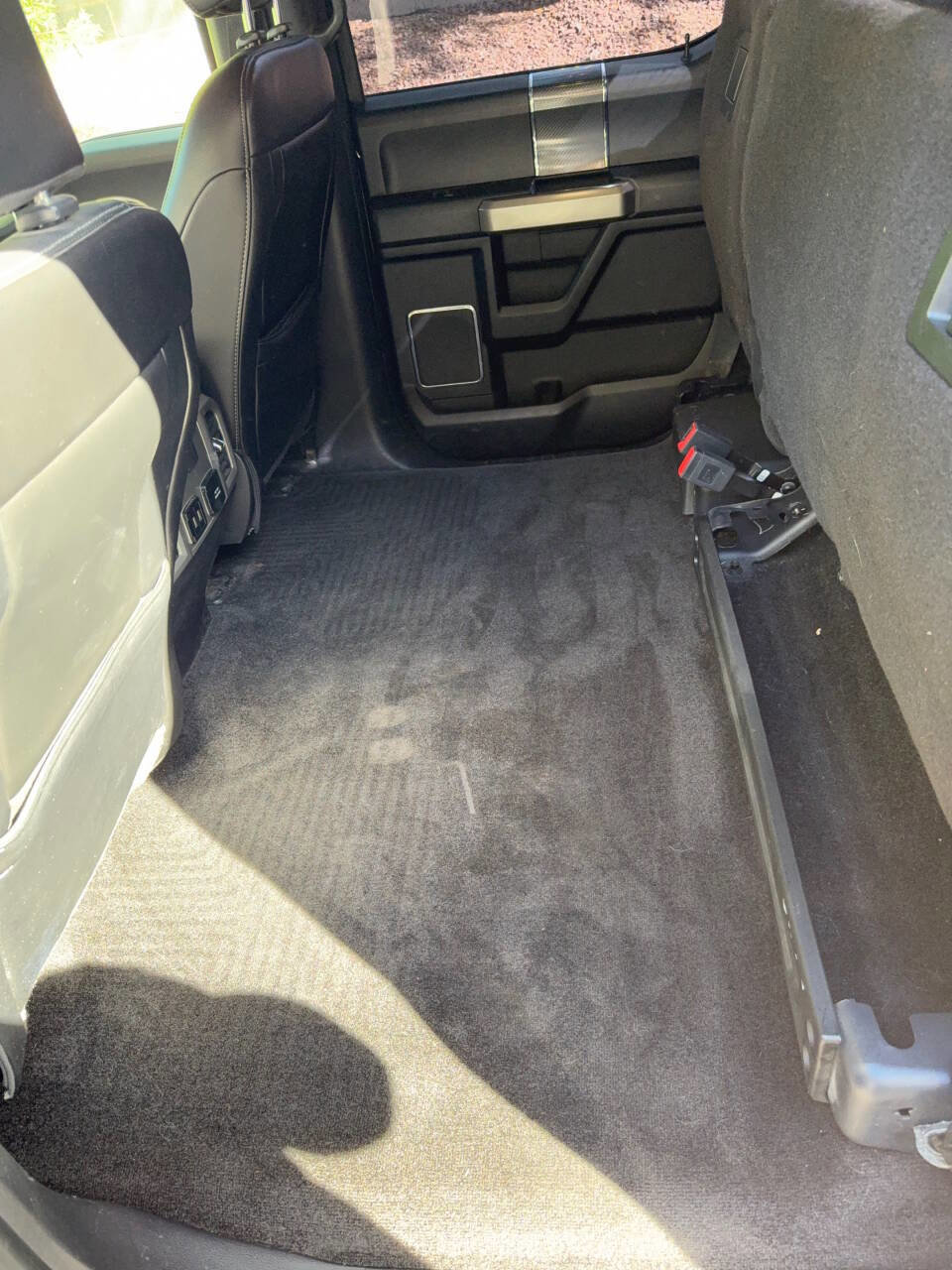 Used 2018 Ford F150 Lariat image 11