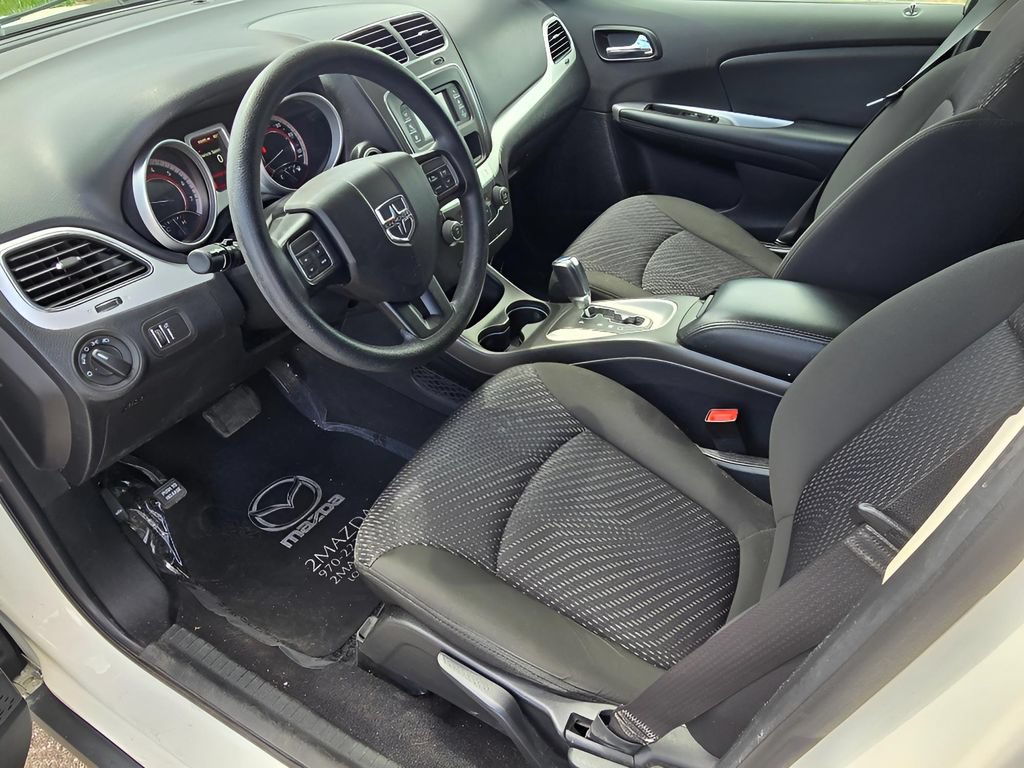 Used 2020 Dodge Journey SE FWD image 15