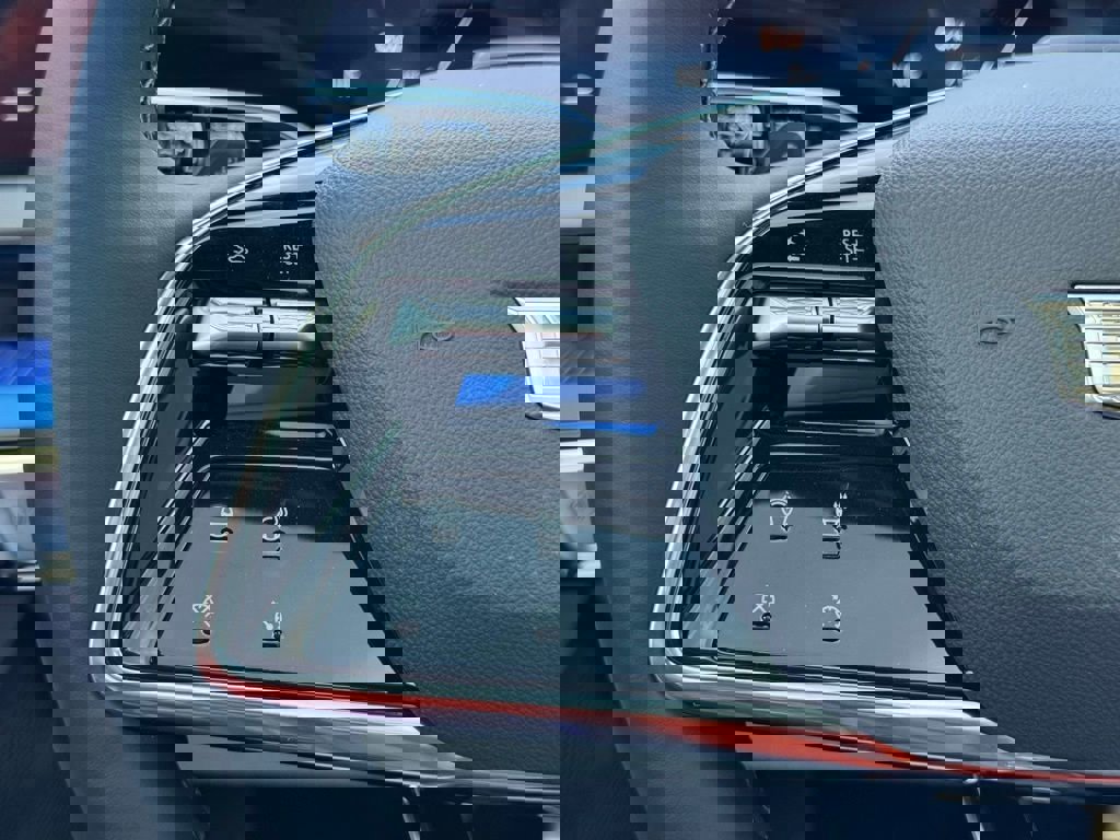 New 2026 Cadillac Optiq Sport 1 image 26