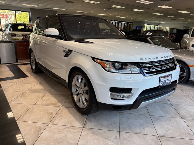 Used 2016 Land Rover Range Rover Sport HSE AWD/4WD image 2