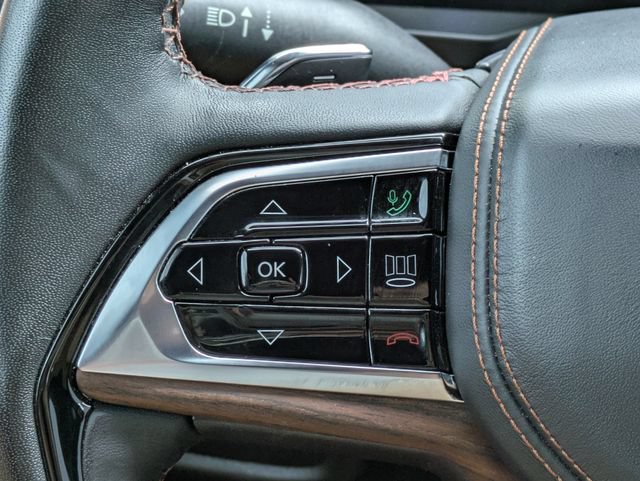 Certified 2023 Jeep Grand Cherokee Summit w/ Luxury Tech Group V AWD/4WD image 23