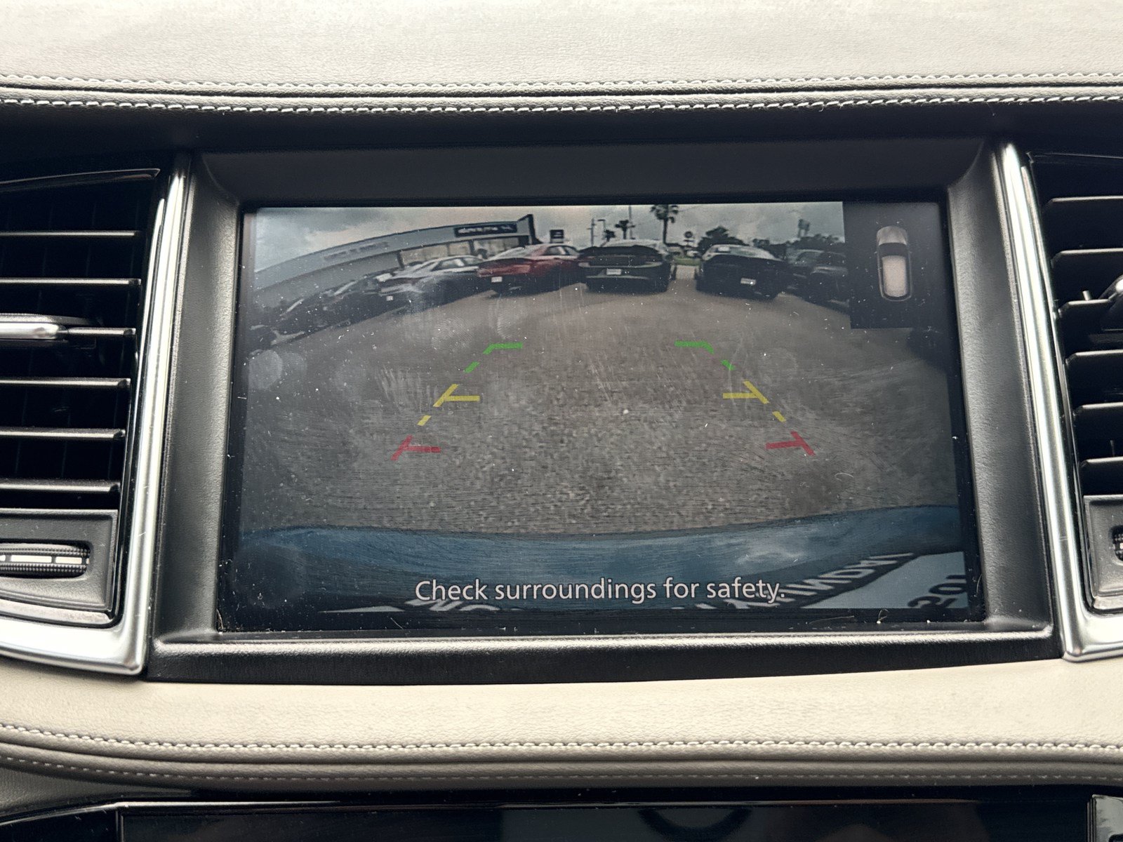 Used 2023 INFINITI QX50 Luxe FWD image 25