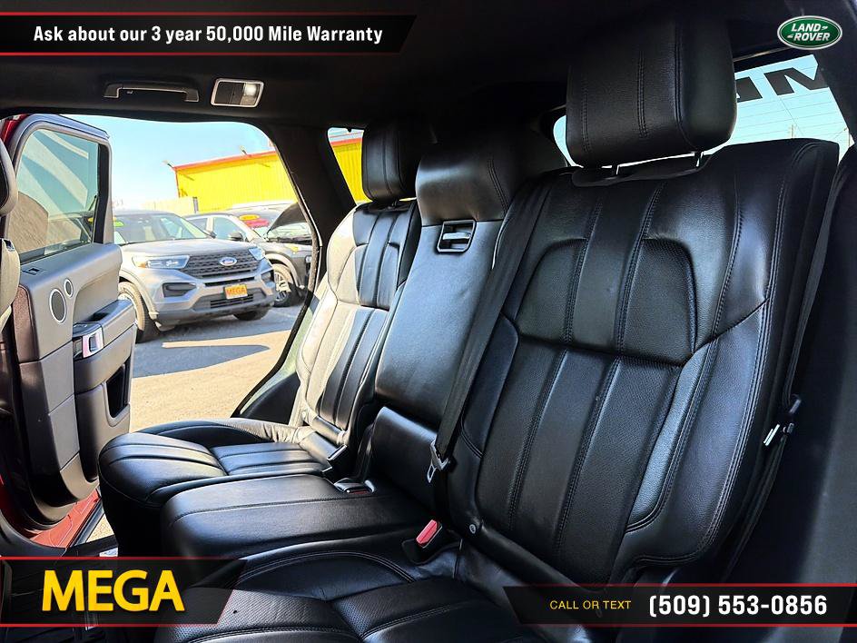 Used 2015 Land Rover Range Rover Sport SE AWD/4WD image 13